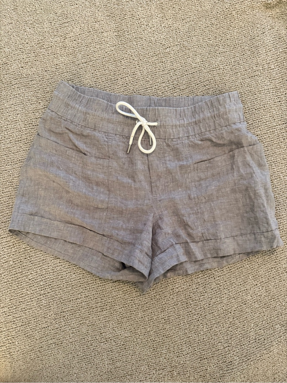 Athleta Cabo Linen 4” Short Women's Gray Linen Drawstring Shorts Size 8
